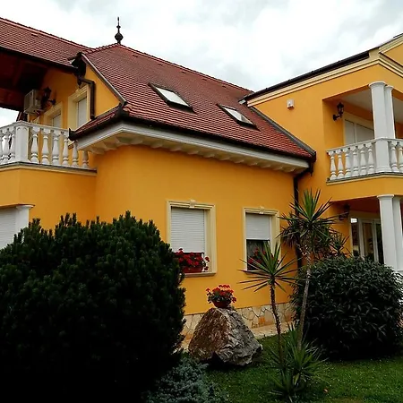 Georgina Apartman Harkany Exterior photo