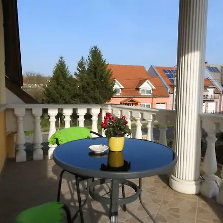 Georgina Apartman Harkany Exterior photo